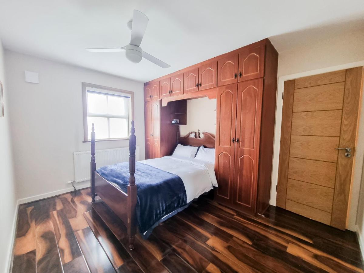 3 Bed Renovated Cottage Carramore Lake, Belmullet Ballina  Esterno foto