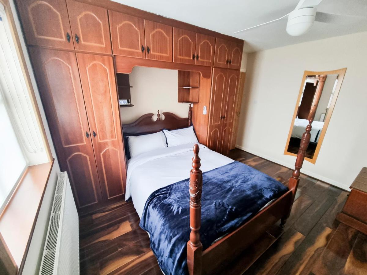 3 Bed Renovated Cottage Carramore Lake, Belmullet Ballina  Esterno foto